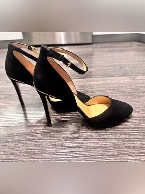 MICHAEL KORS Women’s Georgia Ankle Strap Suede Pump Size 10